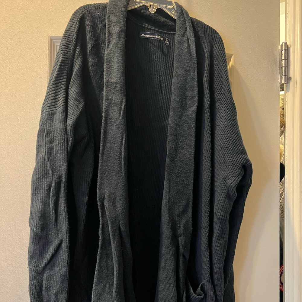Abercrombie & fitch navy cardigan (S)